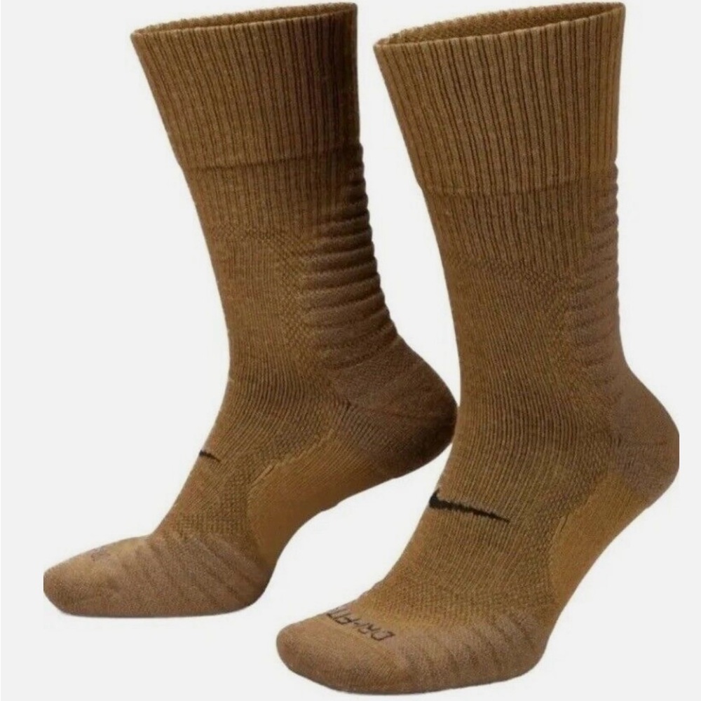 Nike Unisex Outdoor Cush Crew socks - FD8472-300 - Size M - NWT